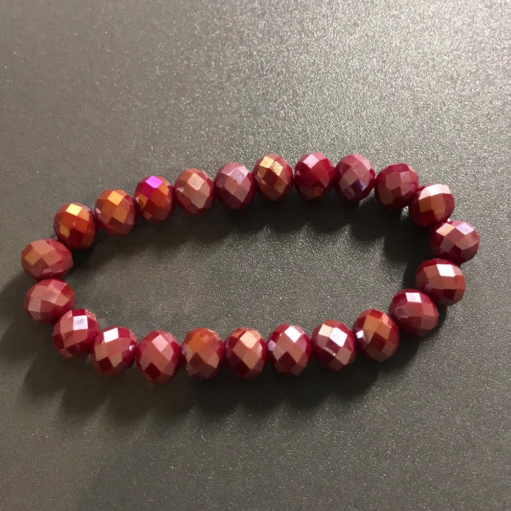 Stretchy beaded bracelet